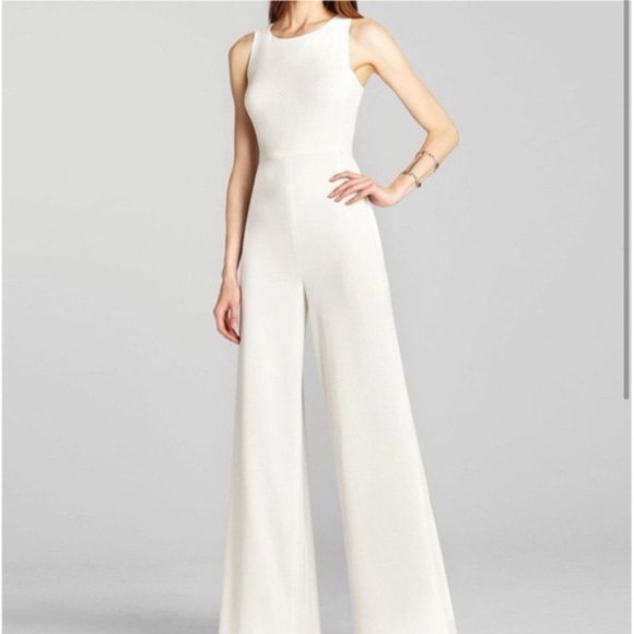 BCBG off white crepe Helena sleeveless jumpsuit - size 2 NWT - Picture 1 of 3
